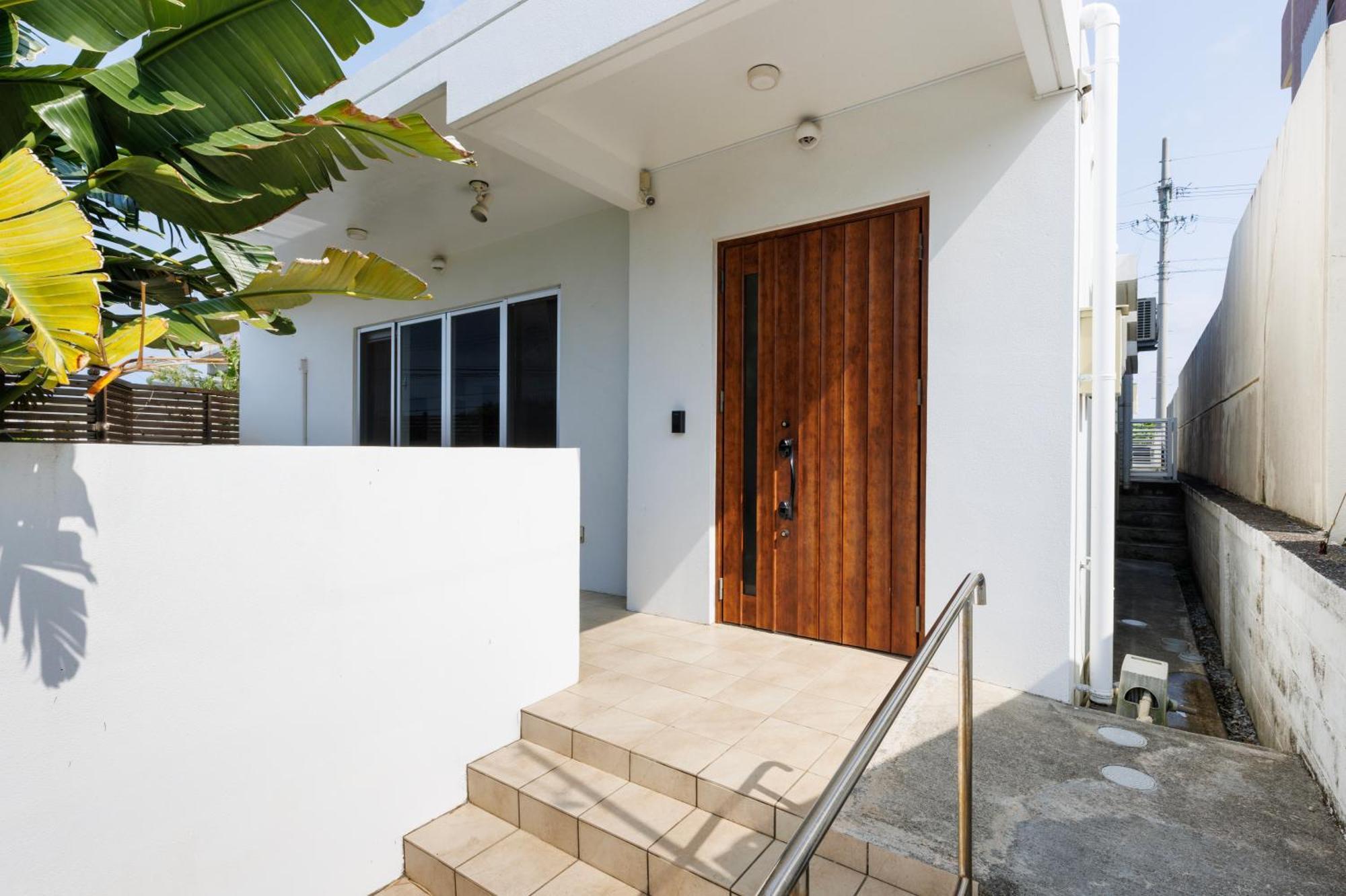 Вилла Terrace Garden Okinawa Онна Экстерьер фото